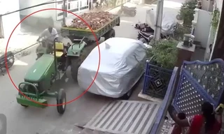 Xe máy cày đâm hàng loạt phương tiện vì tài xế bị động kinh