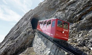 4 tuyến đường sắt nguy hiểm bậc nhất thế giới