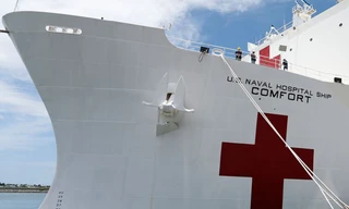 Khám phá siêu tàu bệnh viện 1.000 giường chống COVID-19 của Mỹ