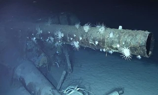 Tìm thấy xác tàu chiến 'không thể chìm' sau 72 năm