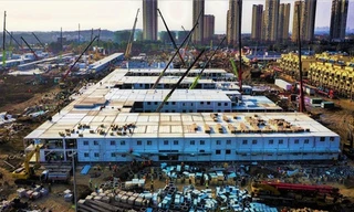 Bệnh viện dã chiến ở Vũ Hán hoàn tất xây dựng chỉ sau 10 ngày