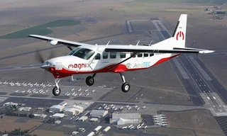 Máy bay không dùng xăng lớn nhất thế giới