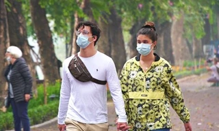 Ai có quyền phạt người không đeo khẩu trang nơi công cộng?