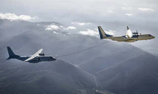 Vận tải cơ C295 thử nghiệm thành công tiếp nhiên liệu trên không