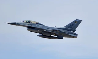 Khả năng tải trọng của F-16 Fighting Falcon ở mức nào?