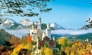 Lâu đài của 'Người đẹp ngủ trong rừng' ngoài đời thực