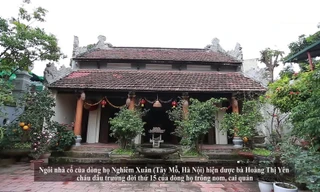 Vẻ đẹp ngôi nhà cổ Bắc Bộ trăm tuổi “hiếm có, khó tìm” giữa Hà Nội