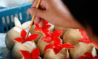 Bánh 'cầu duyên' chỉ bán ngày Tết