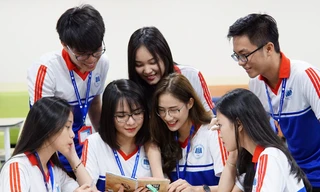 Đại học Kinh tế TP.HCM công bố điểm, ngành Logistics tạo kỉ lục điểm chuẩn chưa từng có