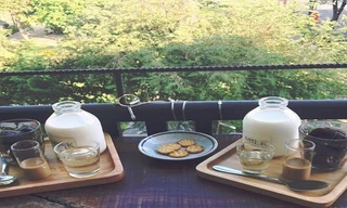 Những tiệm cà phê góc chung cư cũ lãng mạn bất ngờ cho bạn “đi trốn” cùng crush