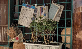 TP.HCM: Những tiệm cà phê vintage, nơi bạn có thể “cosplay” thành “Cô Ba Sài Gòn“