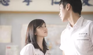 Hãy cứ là một cô gái ngốc nghếch khi yêu, rồi tình yêu sẽ khiến bạn trưởng thành hơn