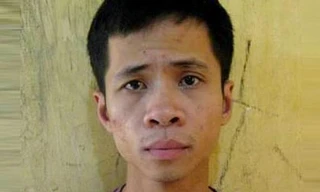 Dùng súng đồ chơi đi cướp