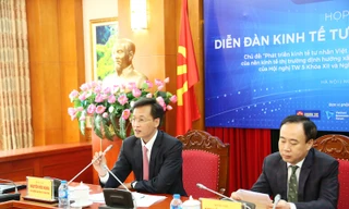 Diễn đàn kinh tế tư nhân 2019 do Chính phủ và Ban kinh tế Trung ương đồng chủ trì nhằm tìm ra các giải pháp để kinh tế tư nhân bứt phá (ảnh: đại diện lãnh đạo Ban kinh tế và Văn phòng Chính phủ tại buổi họp báo) 