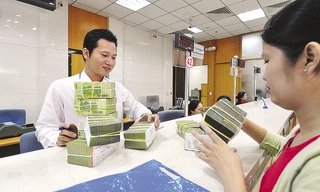 Sacombank bất ngờ báo lãi 