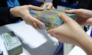 Lãi suất liên ngân hàng tăng mạnh