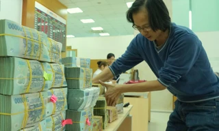 Đến thòi điểm này, các ngân hàng vẫn ồ ạt báo lãi 