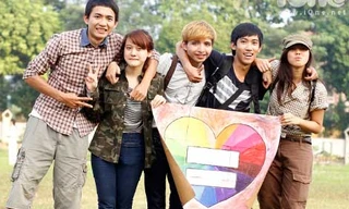 Xếp chữ ủng hộ hôn nhân đồng tính