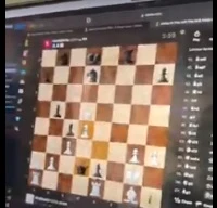 Đột phá, cấy chíp não giúp thanh niên liệt tứ chi điều khiển máy tính nhoay nhoáy không cần chuột 