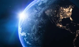 Tại sao chúng ta không cảm nhận được Trái đất đang quay? 