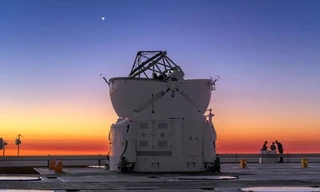 Sao Kim và sao Hỏa sánh vai nhau trên bầu trời 