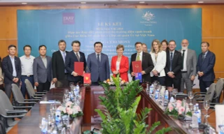 Việt Nam và Australia ký kết hợp tác phát triển thị trường điện cạnh tranh