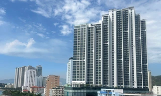 Chủ đầu tư bất ngờ cắt điện thang máy 704 căn hộ chung cư ở Nha Trang 