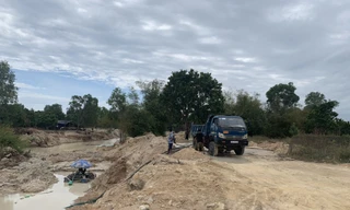 Khánh Hoà: Khai thác tài nguyên trái phép tràn lan, địa phương bỏ lơ?