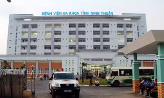 Hai bệnh nhân 61 và 67 ở Ninh Thuận được xuất viện