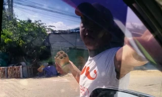 Báo Văn Hoá đề nghị xử lý nhóm đối tượng đập xe, đe dọa phóng viên