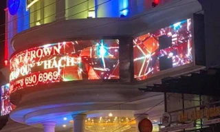 Đột kích quán karaoke Crown, phát hiện 55 thanh niên dương tính với ma tuý