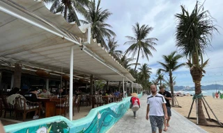 Gia hạn cho thuê đất nhà hàng chắn biển Nha Trang 