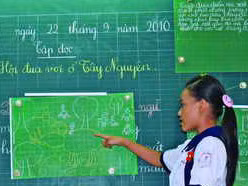 “Sao cô giáo viết sai chính tả nhiều thế?"