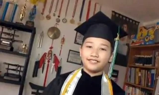 Những sinh viên đại học chưa đến 10 tuổi