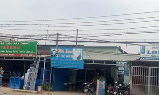 Khởi tố tên cướp đâm gục chủ tiệm tóc ở Bình Dương