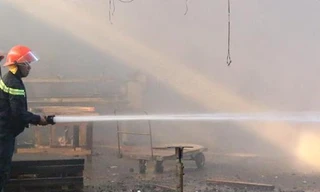 Hai công ty ở Bình Dương vừa “khai Xuân” đã phát cháy