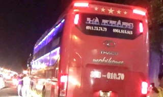 Tài xế xe khách dương tính với ma túy đóng cửa cố thủ