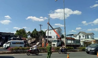 Vụ tai nạn cháy xe bồn khiến 6 người chết: Khẩn trương khắc phục điện