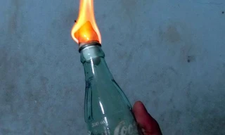 Nghi án doanh nghiệp thiếu nợ 16 tỷ đồng bị ném bom xăng