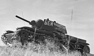 Khó tin chuyện một kíp lái từng hạ gục 22 xe tăng địch chỉ trong nửa giờ