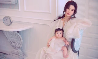 Con gái Đông Nhi gây sốt với biểu cảm cực đáng yêu khi lần đầu chụp ảnh thời trang cùng mẹ