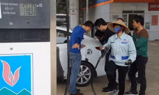 Hyundai Accent Blue 2015 tốn hơn 13 lít xăng cho 250 km