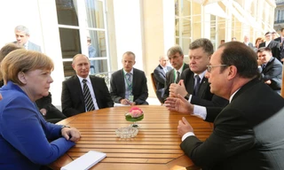 Nguyên thủ bốn nước Nga, Đức, Ukraine và Pháp ngày hôm nay đã có mặt tại thủ đô Paris để bàn về tình hình Ukraine. Ảnh: AP