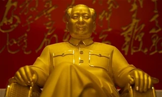 Mao Trạch Đông được đúc tượng vàng ròng