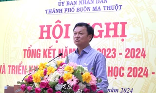 Chủ tịch TP Buôn Ma Thuột: Cần đổi mới tư duy giáo dục chứ không phải đồng phục