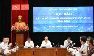 Bộ GD&ĐT họp báo thông tin nóng về kỳ thi tốt nghiệp 