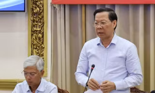 Chủ tịch TPHCM: Huy động giáo viên nghỉ hưu dạy các môn mỹ thuật, âm nhạc, ngoại ngữ
