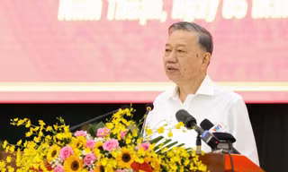 Tổng Bí thư Tô Lâm thị sát địa điểm xây dựng Nhà máy điện hạt nhân Ninh Thuận