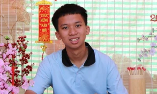 Cậu học trò nghèo say mê toán học trở thành thủ khoa Toán-Tin