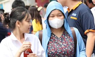 Nụ cười và những tiếc nuối